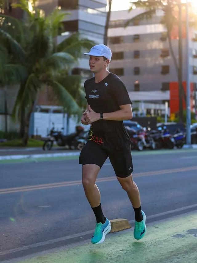 Aluna da assessoria em prova de corrida